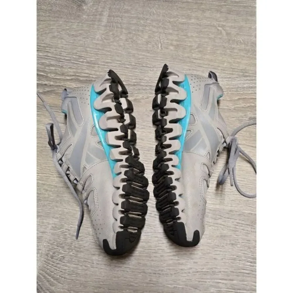 Reebok ZigWild Trail Women's Gray Sneakers Size‎ 6.5